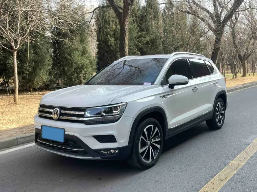 2020 Volkswagen Tharu 2.0T 186HP L4 7DCT,autocango,china used car exporter,china ev exporter,chinese used car exporter,chinese used ev exporter