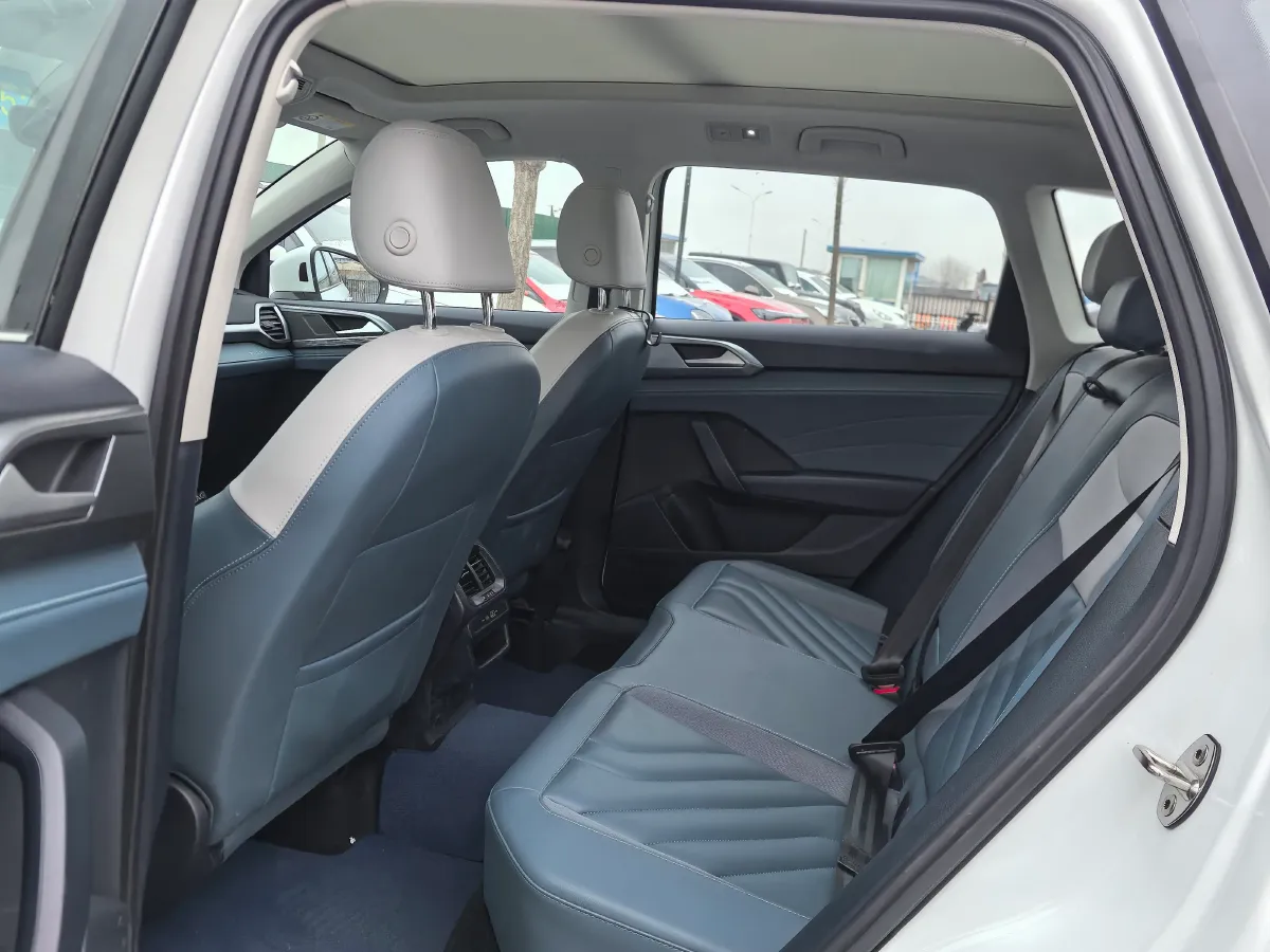 2023 Volkswagen Tharu 1.5T 160HP L4 7DCT,autocango,china used car exporter,china ev exporter,chinese used car exporter,chinese used ev exporter