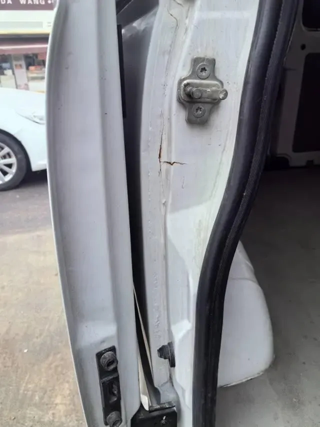 2020 MAXUS XinTu V80 2.5T 136HP L4 6MT,autocango,china used car exporter,china ev exporter,chinese used car exporter,chinese used ev exporter