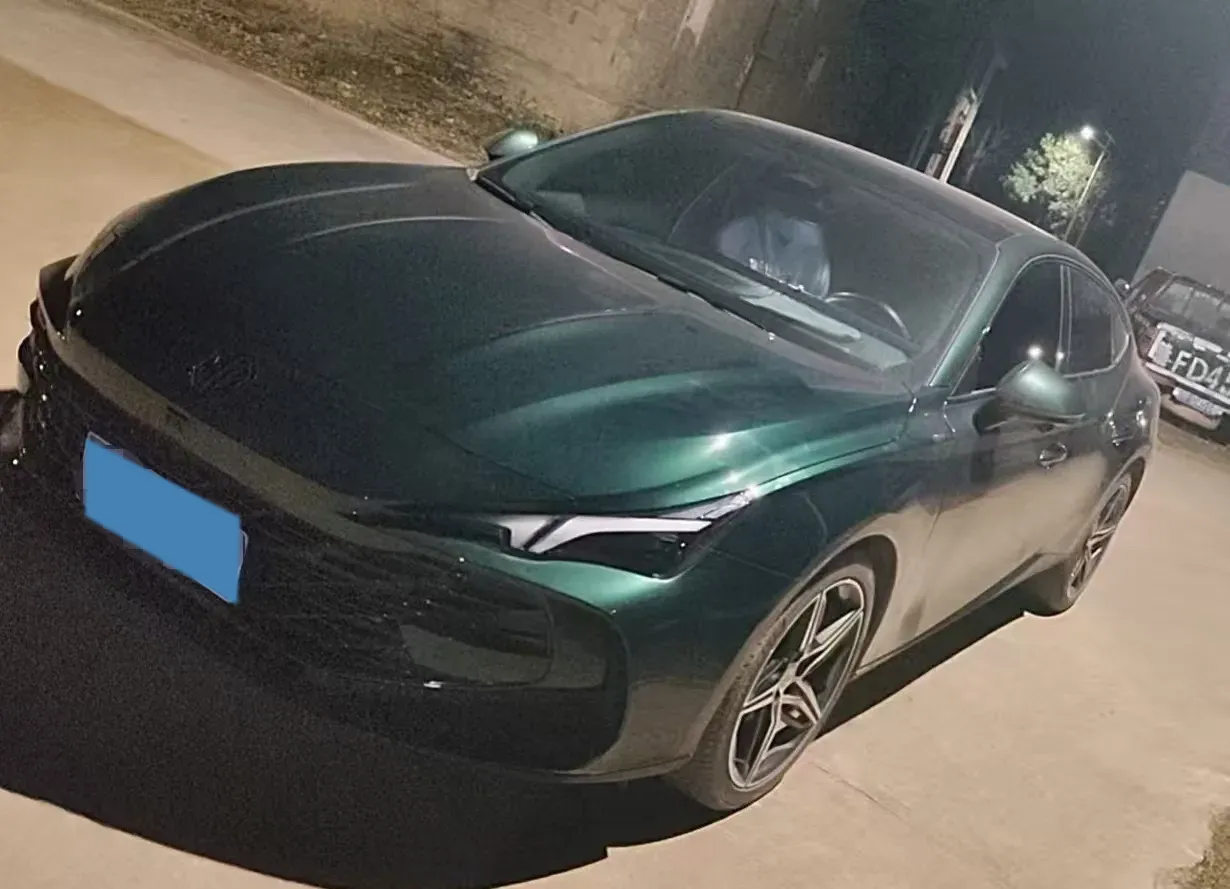 2025 MG 7 2.0T 261HP L4 9AT,autocango,china used car exporter,china ev exporter,chinese used car exporter,chinese used ev exporter