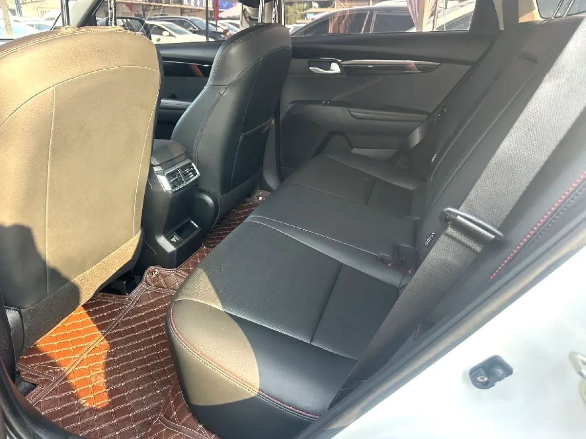 2021 Kia Sportage R 2.0L 161HP L4 6AT,autocango,china used car exporter,china ev exporter,chinese used car exporter,chinese used ev exporter