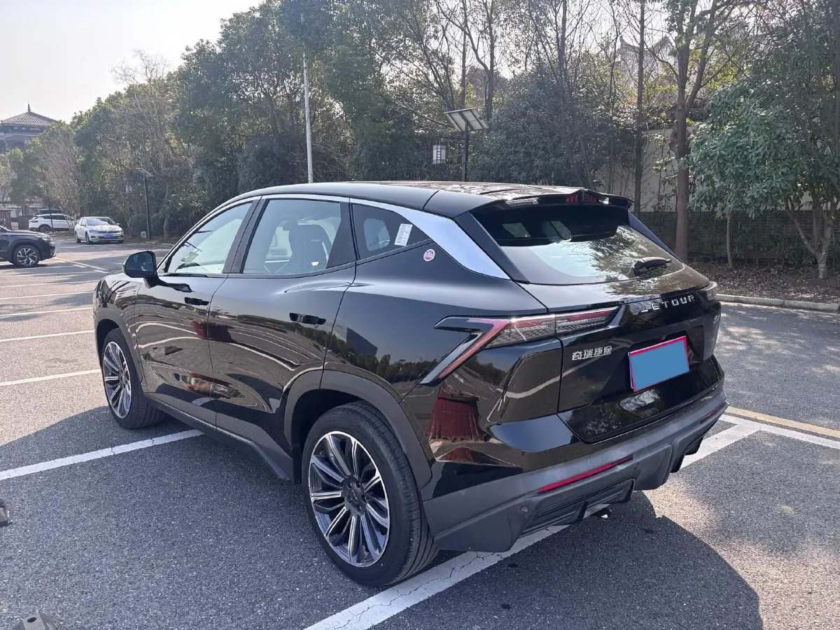 2022 Jetour DASHING 1.6T 197HP L4 7DCT,autocango,china used car exporter,china ev exporter,chinese used car exporter,chinese used ev exporter