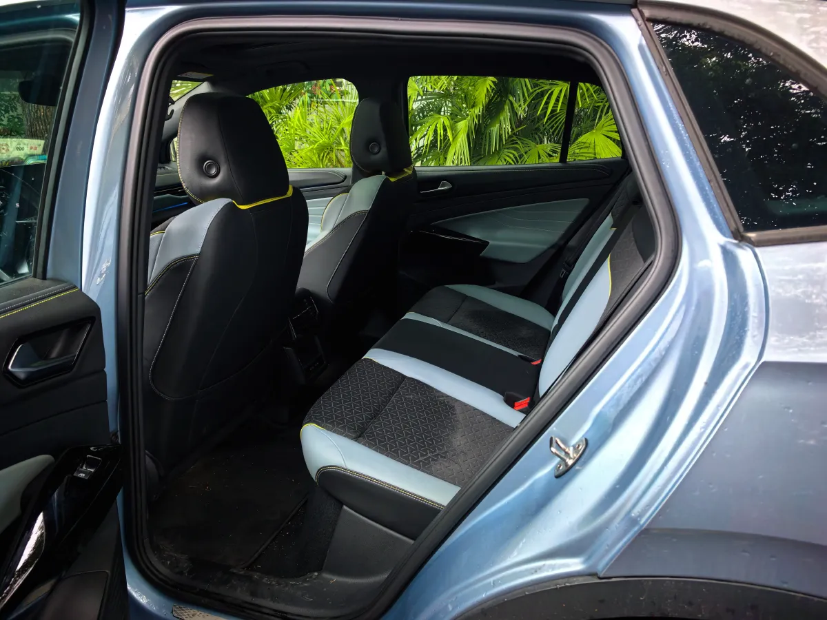 2021 Volkswagen ID.4 X BEV 83.4KWH,autocango,china used car exporter,china ev exporter,chinese used car exporter,chinese used ev exporter