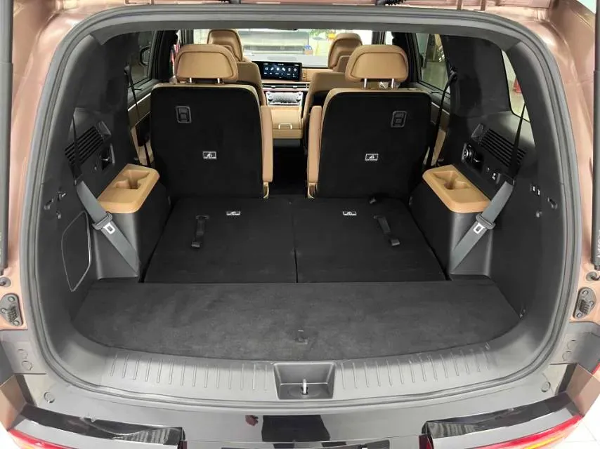 2024 Hyundai Santafe 2.0T 247HP L4 8AT,autocango,china used car exporter,china ev exporter,chinese used car exporter,chinese used ev exporter