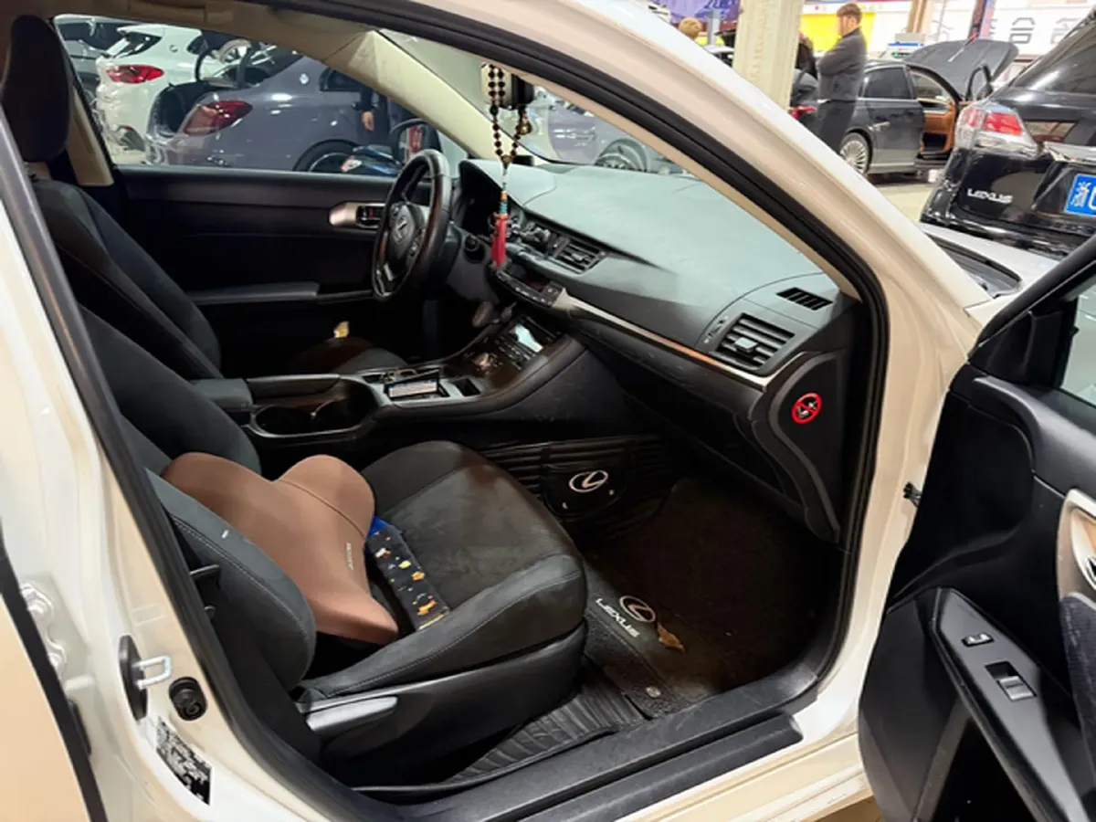 2017 Lexus CT 1.8L 99HP L4 E-CVT Hybrid,autocango,china used car exporter,china ev exporter,chinese used car exporter,chinese used ev exporter