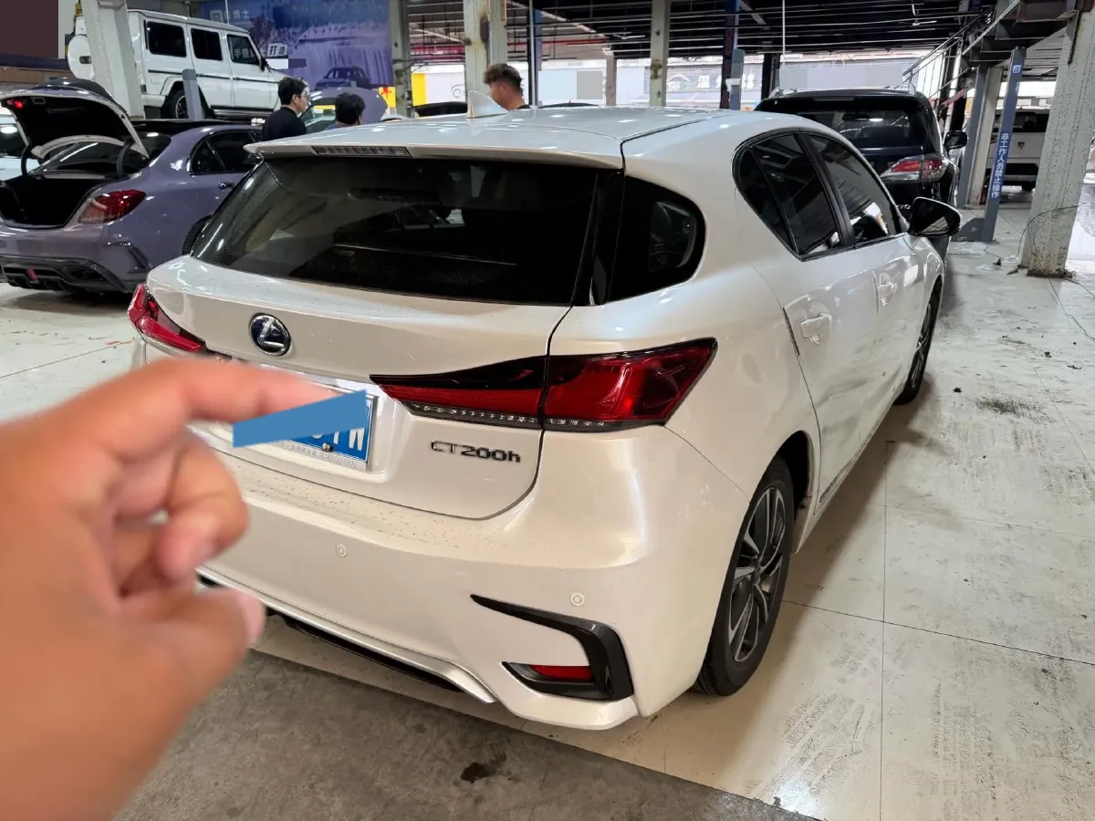2017 Lexus CT 1.8L 99HP L4 E-CVT Hybrid,autocango,china used car exporter,china ev exporter,chinese used car exporter,chinese used ev exporter