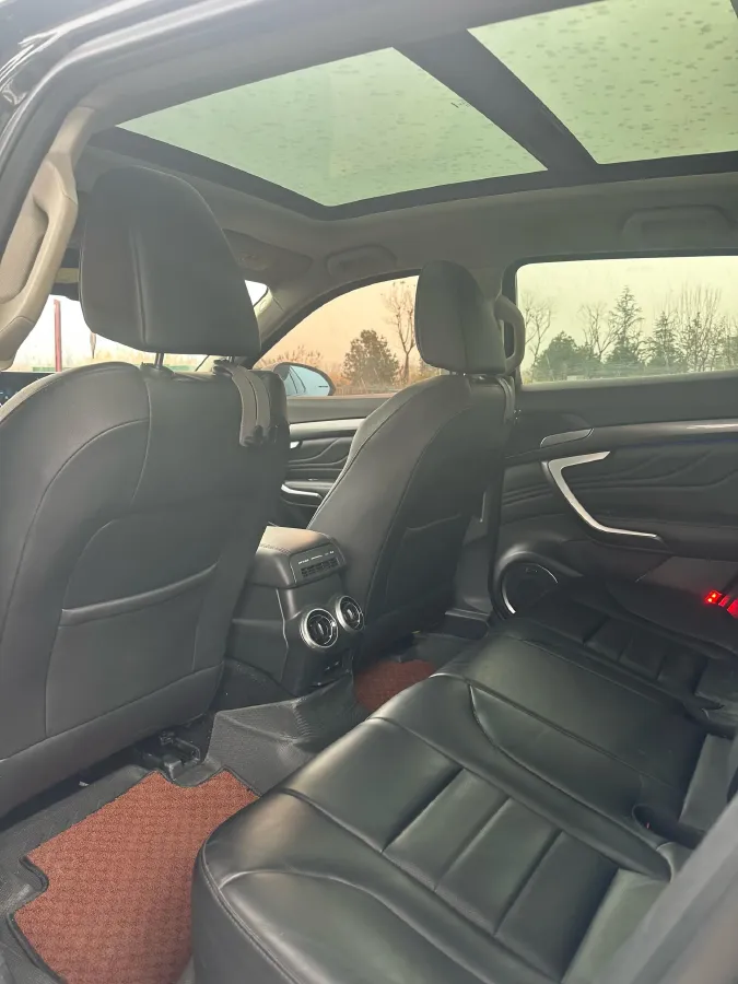 2017 WEY VV7 2.0T 234HP L4 7DCT,autocango,china used car exporter,china ev exporter,chinese used car exporter,chinese used ev exporter