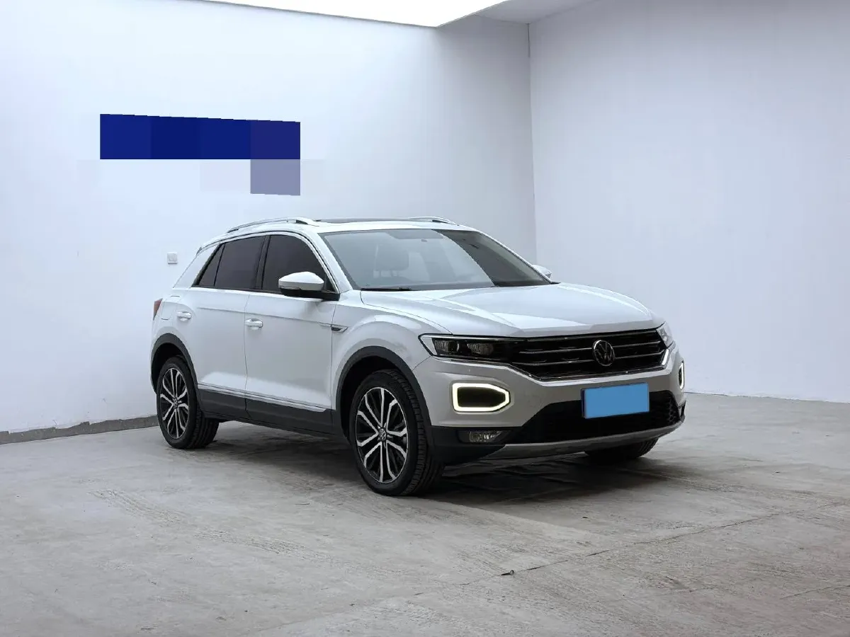 2021 Volkswagen T-Roc 1.4T 150HP L4 7DCT,autocango,china used car exporter,china ev exporter,chinese used car exporter,chinese used ev exporter