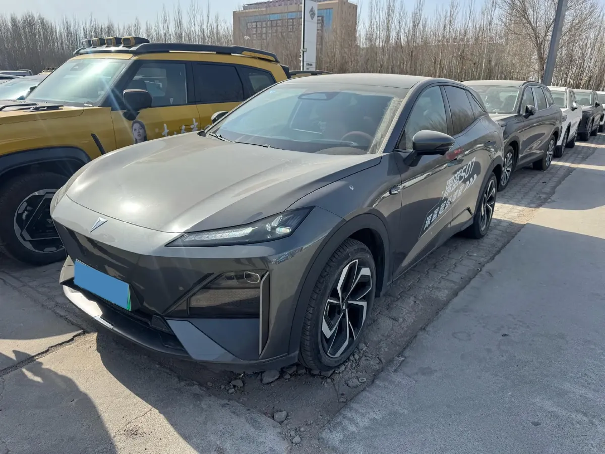 2024 JAC Refine RefineRF8 2.0T 253HP L4 8AT,autocango,china used car exporter,china ev exporter,chinese used car exporter,chinese used ev exporter
