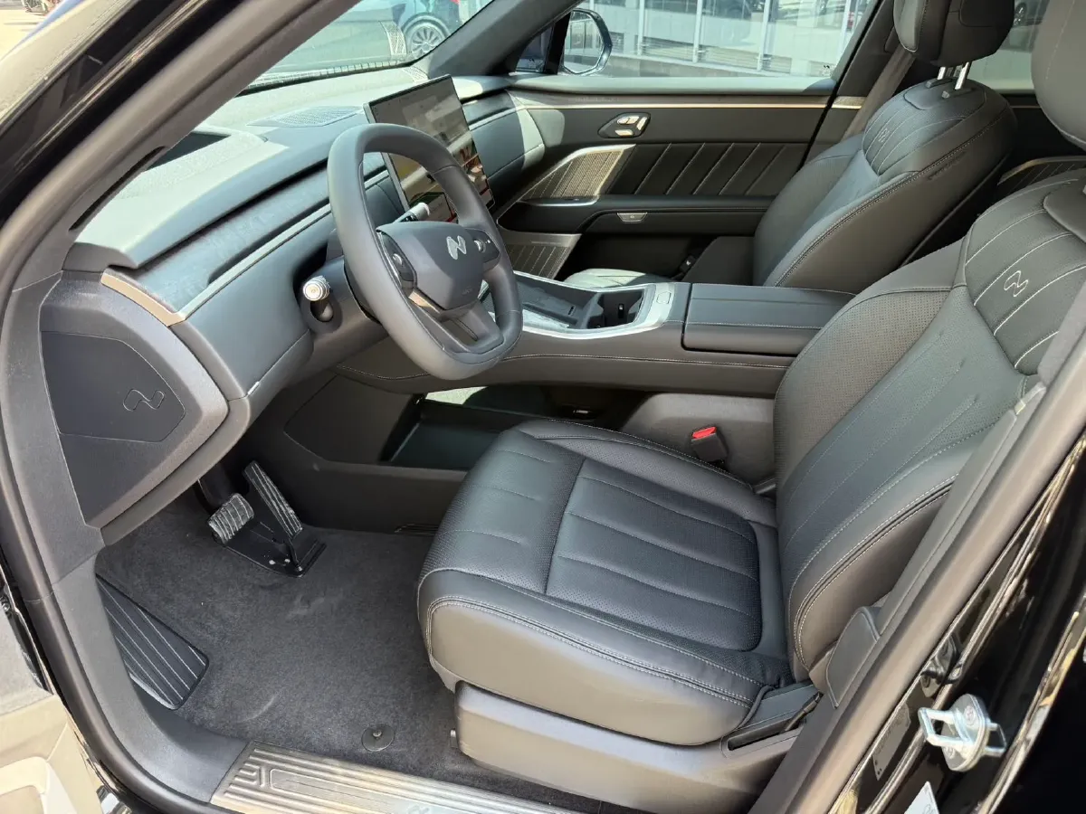 2025 ONVO L90 BEV,autocango,china used car exporter,china ev exporter,chinese used car exporter,chinese used ev exporter