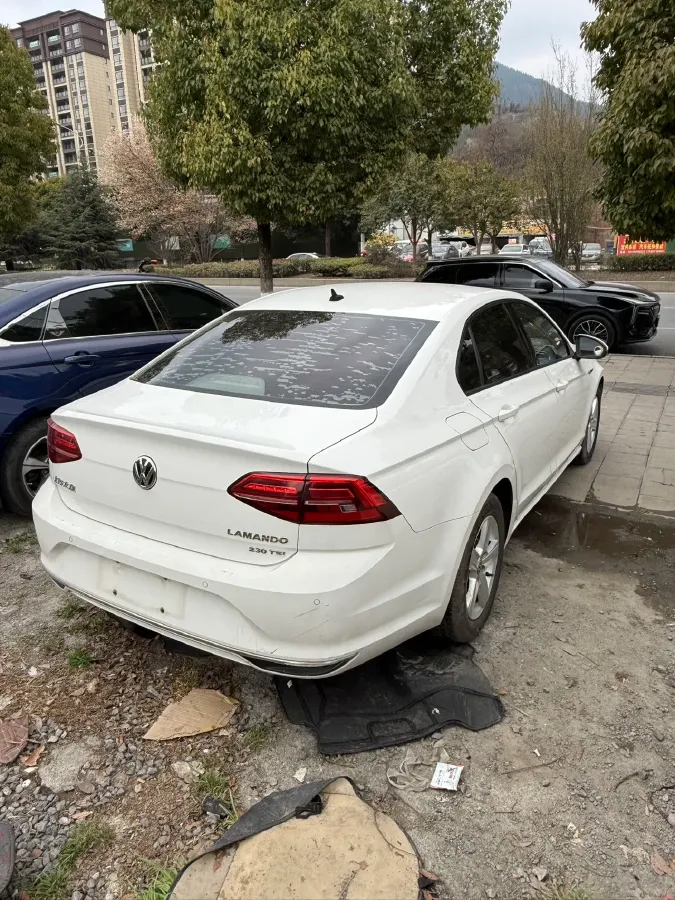 2019 Volkswagen T-Cross 1.4T 150HP L4 7DCT,autocango,china used car exporter,china ev exporter,chinese used car exporter,chinese used ev exporter