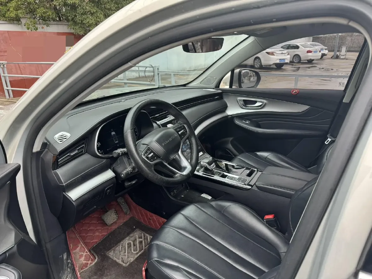 2019 Roewe RX5 MAX 2.0T 231HP L4 6DCT,autocango,china used car exporter,china ev exporter,chinese used car exporter,chinese used ev exporter