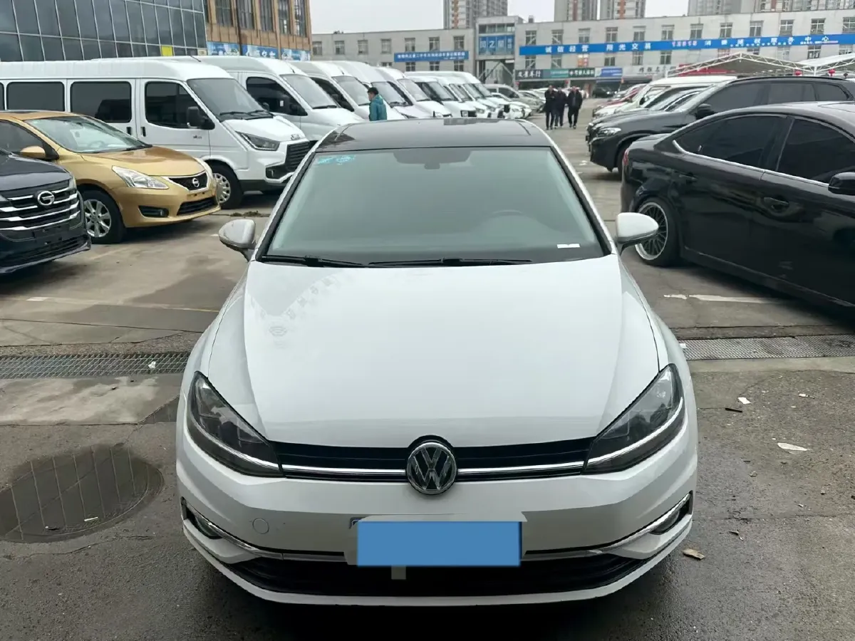 2019 Brilliance Auto V7 1.8T 231HP L4 7DCT,autocango,china used car exporter,china ev exporter,chinese used car exporter,chinese used ev exporter