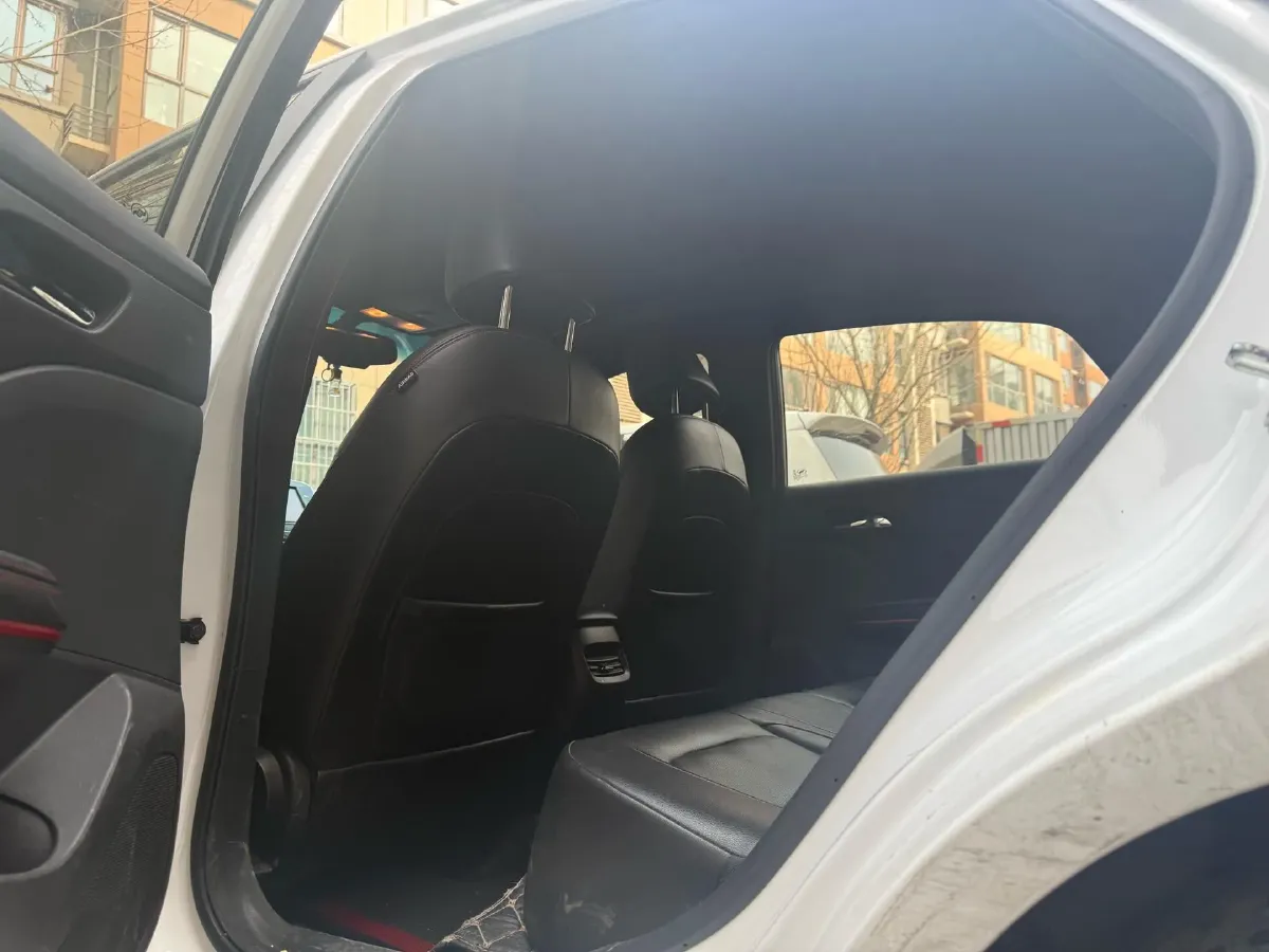 2019 Chevrolet Monza 1.3T 163HP L3 6AT,autocango,china used car exporter,china ev exporter,chinese used car exporter,chinese used ev exporter