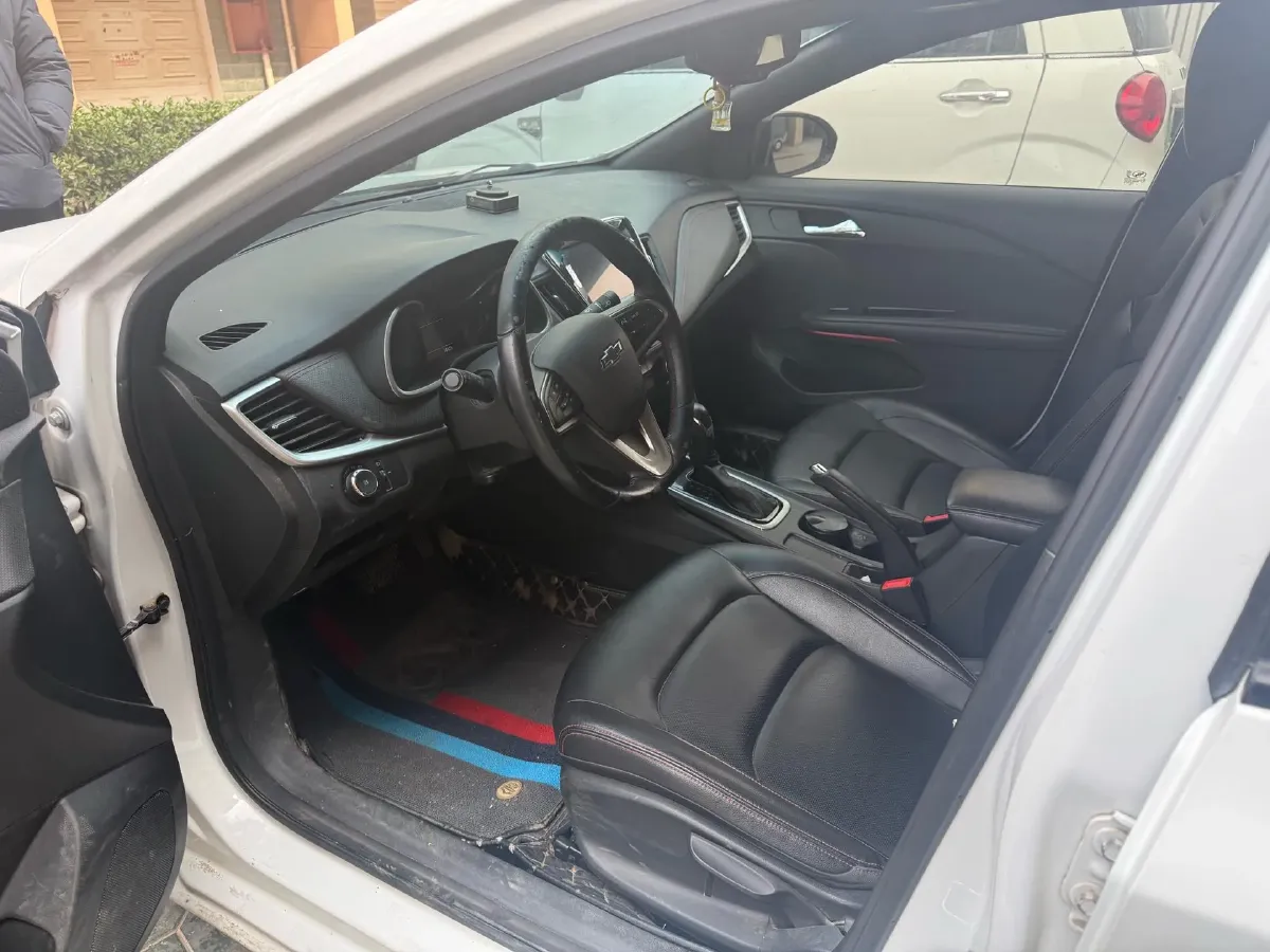 2019 Chevrolet Monza 1.3T 163HP L3 6AT,autocango,china used car exporter,china ev exporter,chinese used car exporter,chinese used ev exporter