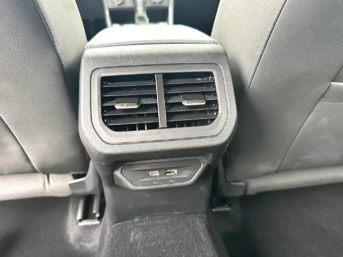 2023 Volkswagen Lavida 1.4T 150HP L4 7DCT,autocango,china used car exporter,china ev exporter,chinese used car exporter,chinese used ev exporter