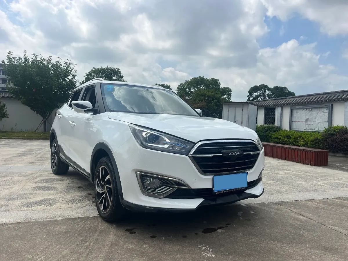 2017 Zotye T300 1.5T 144HP L4 CVT,autocango,china used car exporter,china ev exporter,chinese used car exporter,chinese used ev exporter