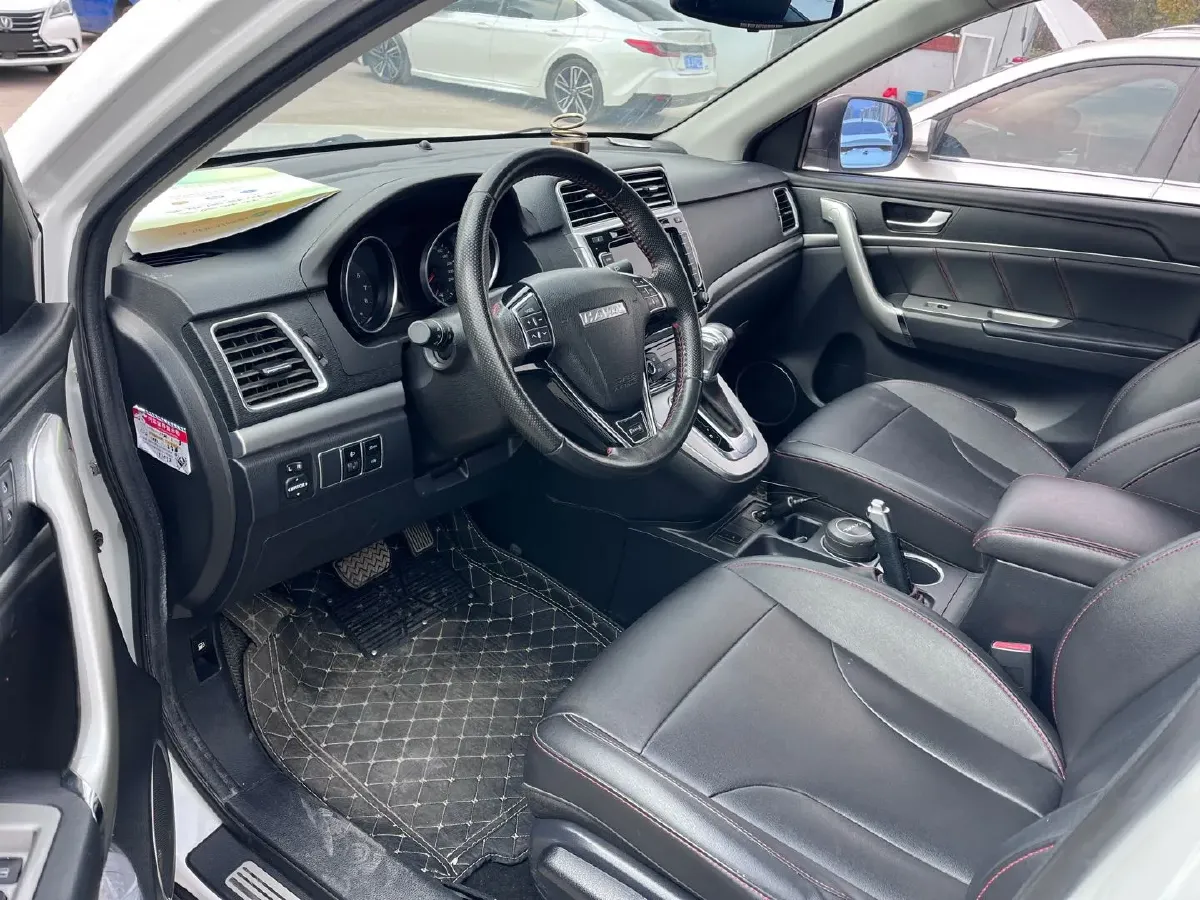 2017 Haval M6 1.5T 150HP L4 6AT,autocango,china used car exporter,china ev exporter,chinese used car exporter,chinese used ev exporter