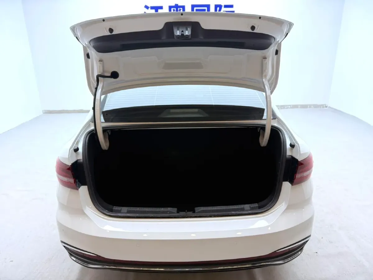 2023 Volkswagen Lavida 1.4T 150HP L4 7DCT,autocango,china used car exporter,china ev exporter,chinese used car exporter,chinese used ev exporter