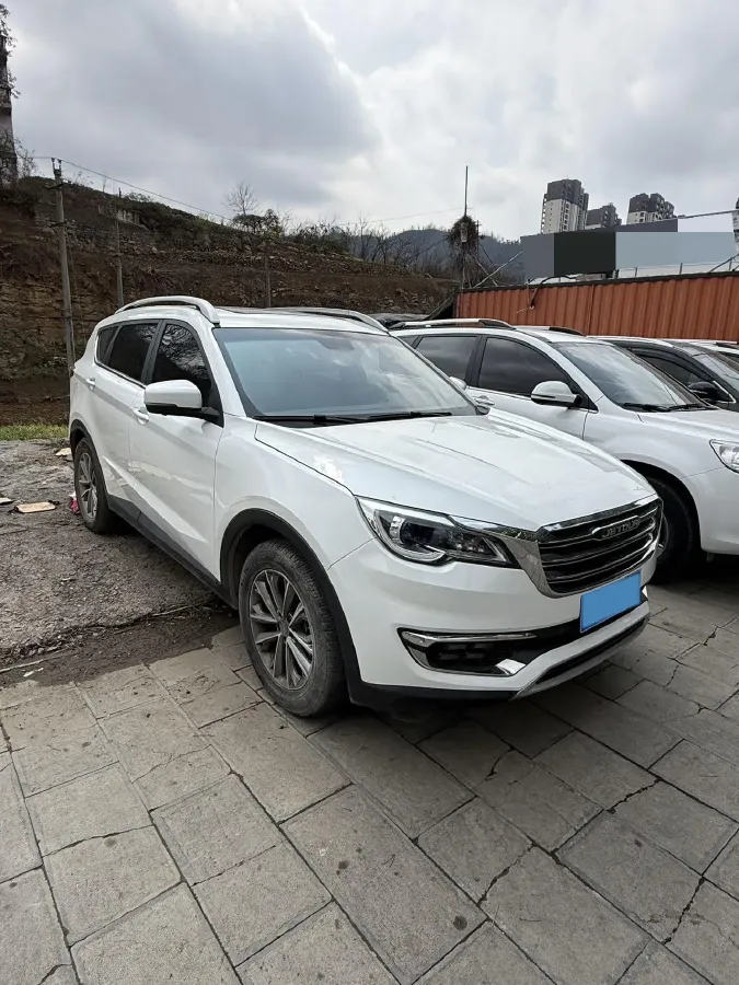 2018 Jetour X70 1.5T 147HP L4 5MT,autocango,china used car exporter,china ev exporter,chinese used car exporter,chinese used ev exporter