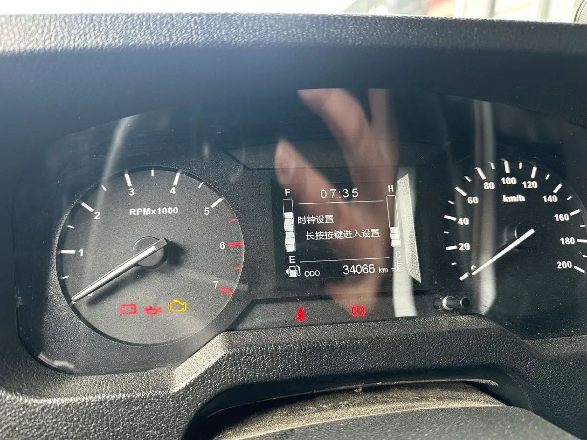 2021 Geely JiaJi 1.5T 177HP L3 6MT,autocango,china used car exporter,china ev exporter,chinese used car exporter,chinese used ev exporter