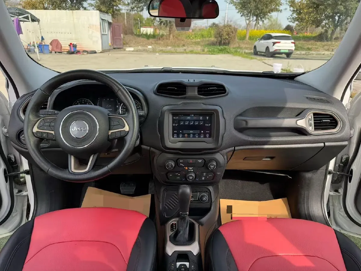 2018 Jeep Renegade 1.4T 150HP L4 7DCT,autocango,china used car exporter,china ev exporter,chinese used car exporter,chinese used ev exporter