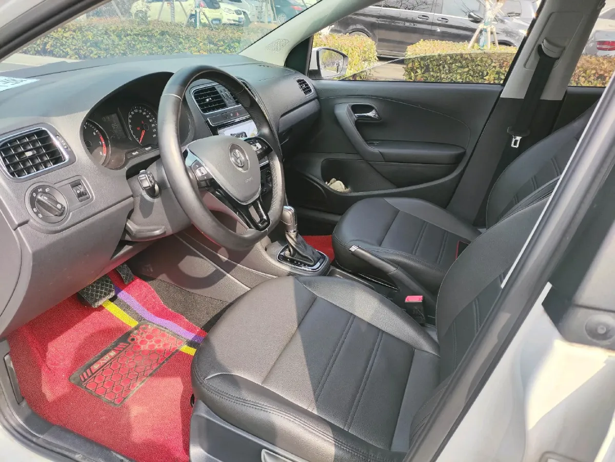 2016 Volkswagen Polo 1.6L 110HP L4 6AT,autocango,china used car exporter,china ev exporter,chinese used car exporter,chinese used ev exporter