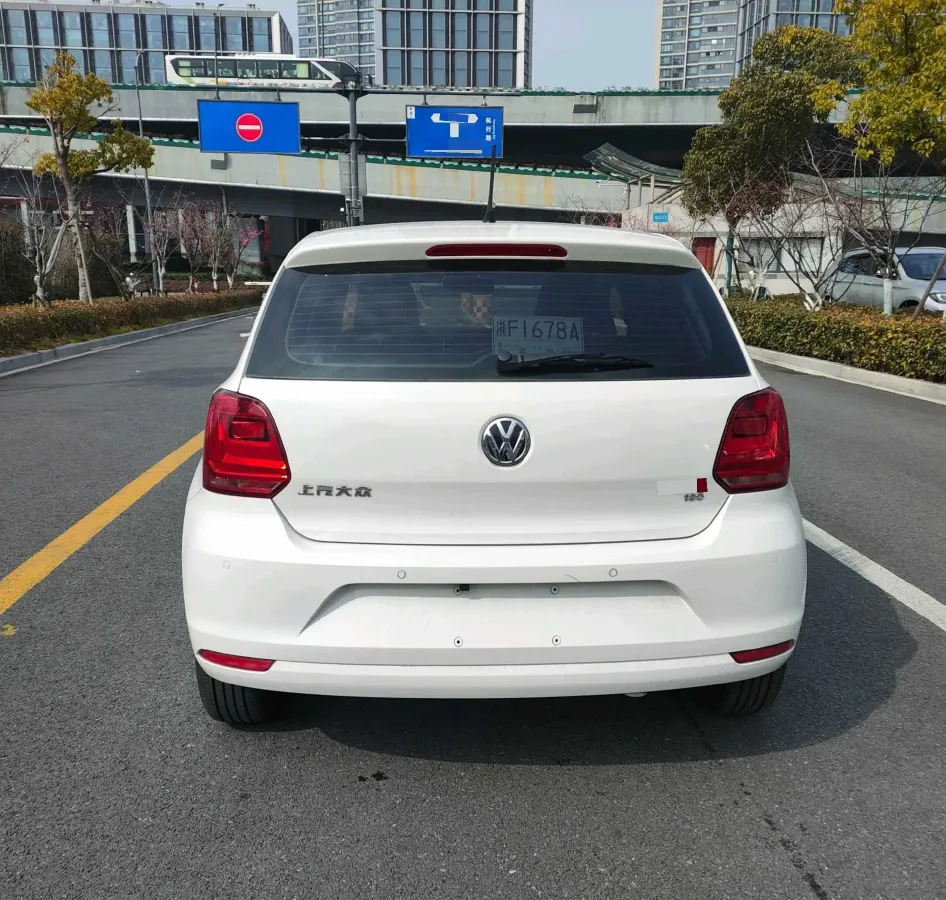 2016 Volkswagen Polo 1.6L 110HP L4 6AT,autocango,china used car exporter,china ev exporter,chinese used car exporter,chinese used ev exporter