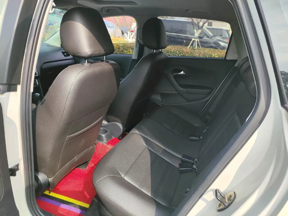 2016 Volkswagen Polo 1.6L 110HP L4 6AT,autocango,china used car exporter,china ev exporter,chinese used car exporter,chinese used ev exporter