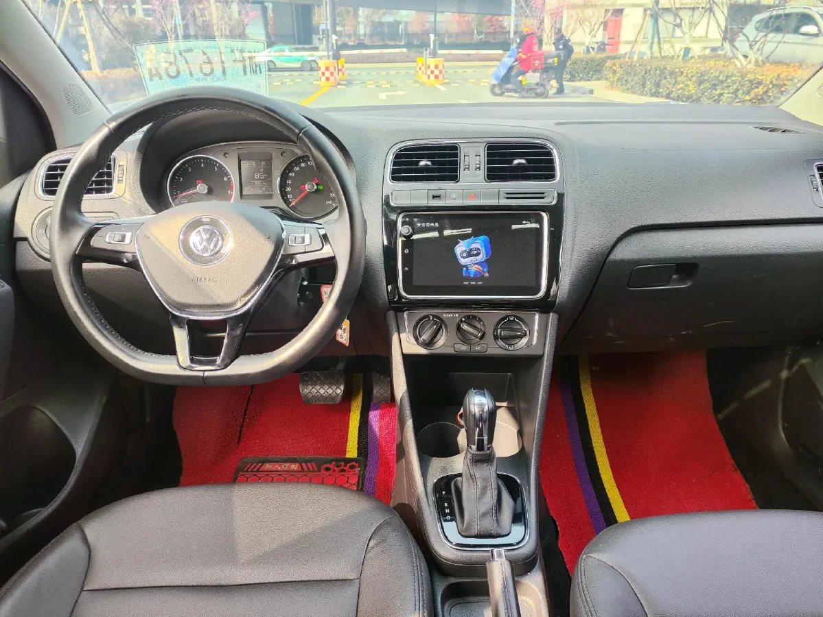 2016 Volkswagen Polo 1.6L 110HP L4 6AT,autocango,china used car exporter,china ev exporter,chinese used car exporter,chinese used ev exporter