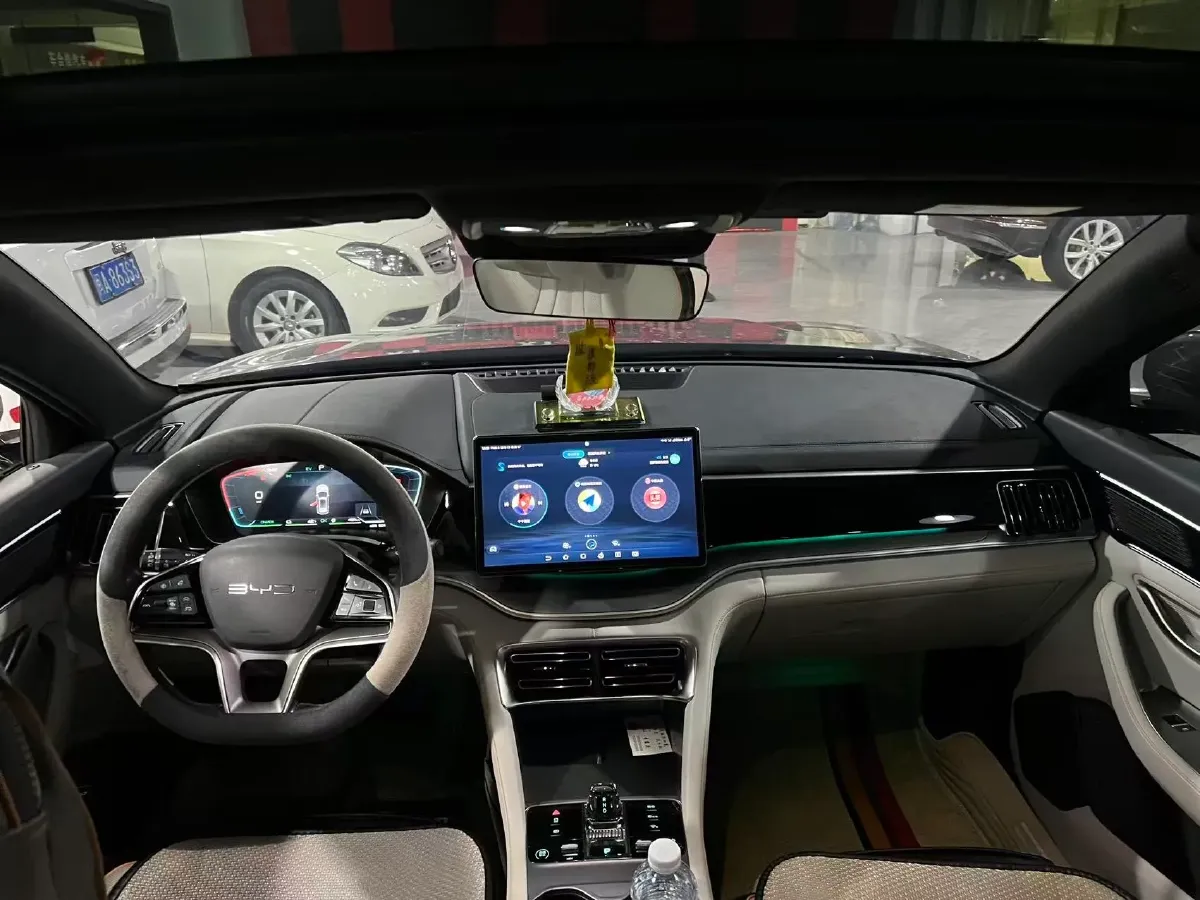 2022 Hyundai Tucson 2.0L 150HP L4 6AT Hybrid,autocango,china used car exporter,china ev exporter,chinese used car exporter,chinese used ev exporter