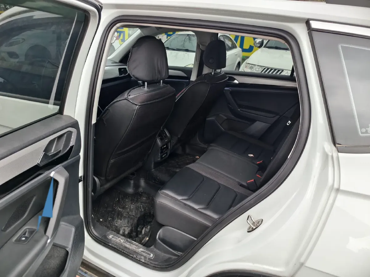 2022 Volkswagen Tayron 1.4T 150HP L4 7DCT,autocango,china used car exporter,china ev exporter,chinese used car exporter,chinese used ev exporter