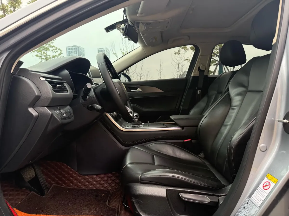 2022 HongQi H5 1.5T 169HP L4 7DCT,autocango,china used car exporter,china ev exporter,chinese used car exporter,chinese used ev exporter