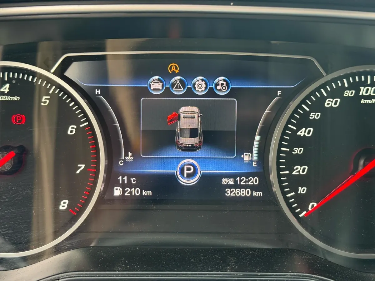 2022 HongQi H5 1.5T 169HP L4 7DCT,autocango,china used car exporter,china ev exporter,chinese used car exporter,chinese used ev exporter