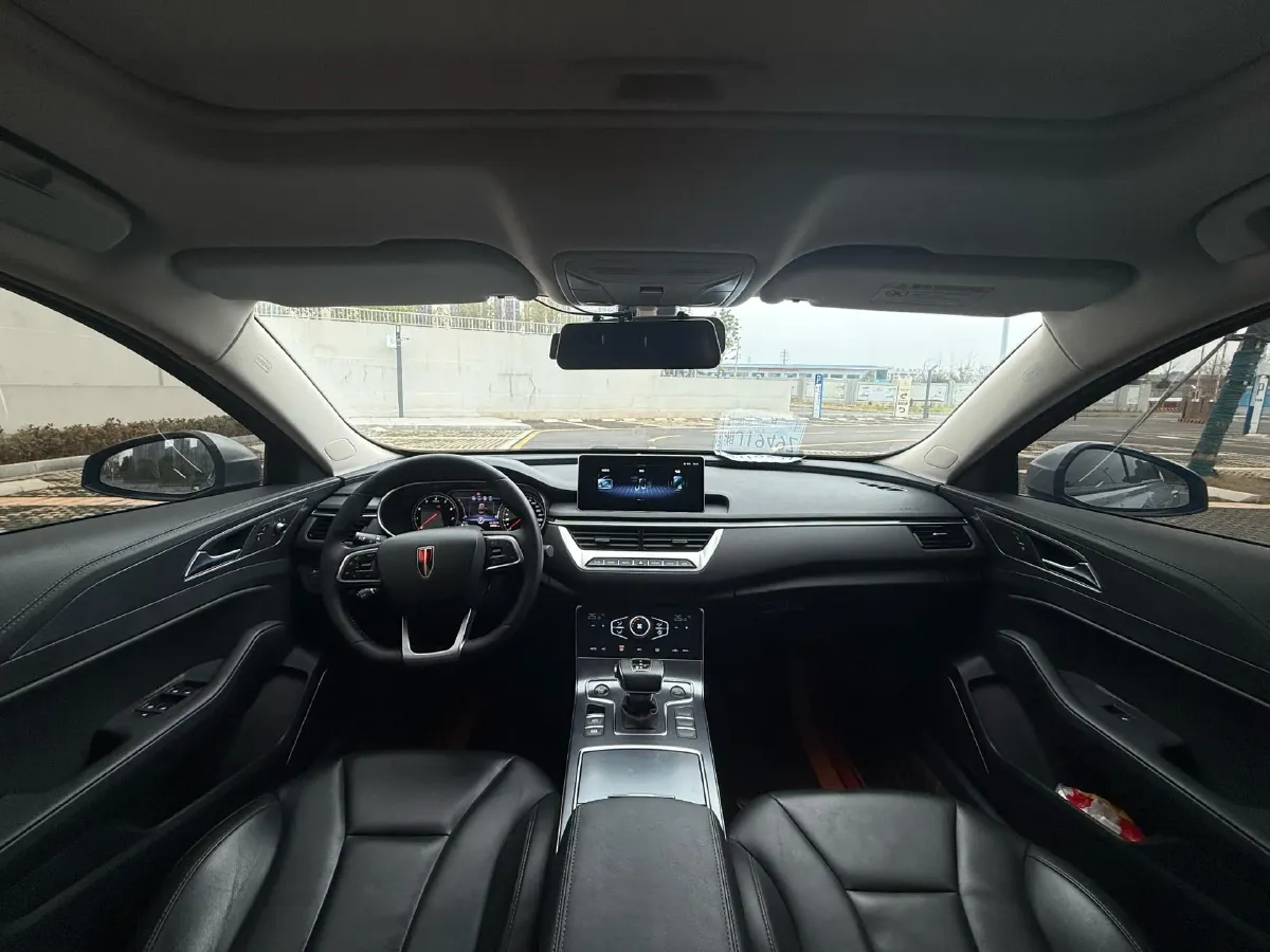 2022 HongQi H5 1.5T 169HP L4 7DCT,autocango,china used car exporter,china ev exporter,chinese used car exporter,chinese used ev exporter