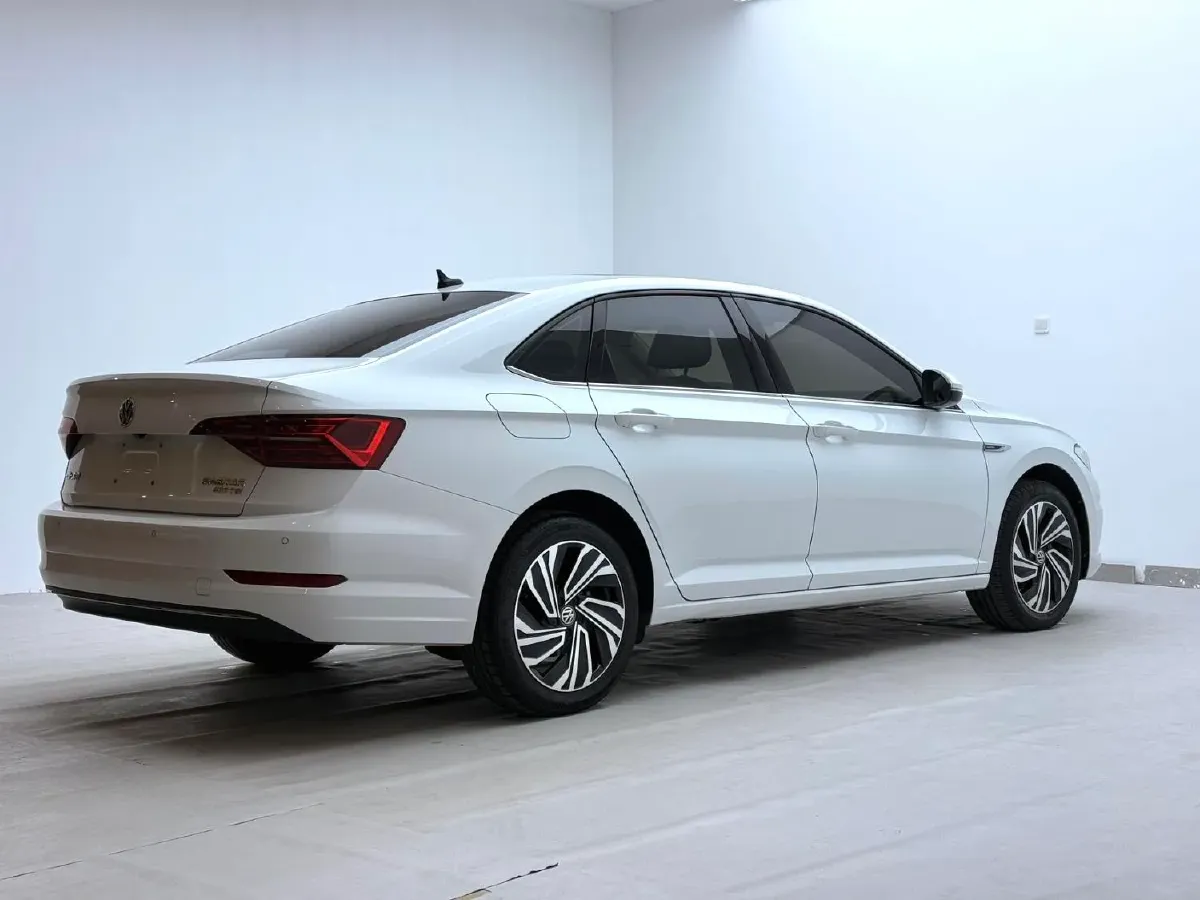 2022 Volkswagen Sagitar 1.4T 150HP L4 7DCT,autocango,china used car exporter,china ev exporter,chinese used car exporter,chinese used ev exporter