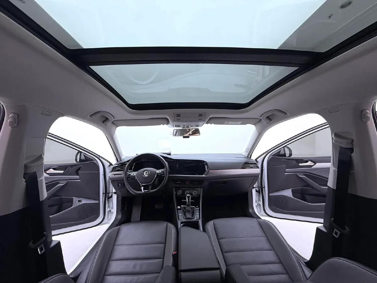 2022 Volkswagen Sagitar 1.4T 150HP L4 7DCT,autocango,china used car exporter,china ev exporter,chinese used car exporter,chinese used ev exporter