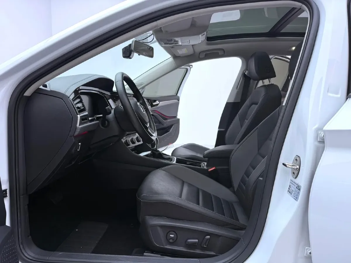 2022 Volkswagen Sagitar 1.4T 150HP L4 7DCT,autocango,china used car exporter,china ev exporter,chinese used car exporter,chinese used ev exporter