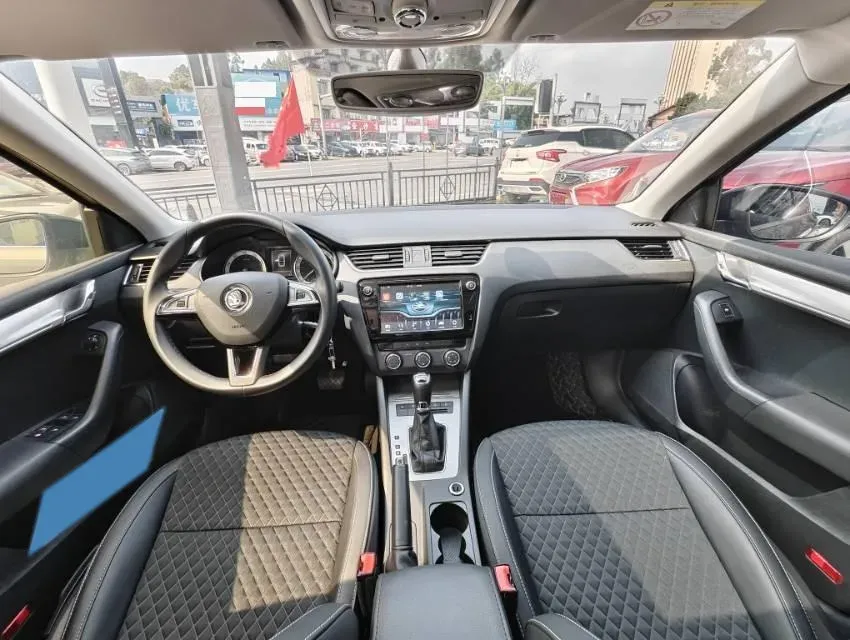 2018 Skoda Octavia 1.4T 150HP L4 7DCT,autocango,china used car exporter,china ev exporter,chinese used car exporter,chinese used ev exporter