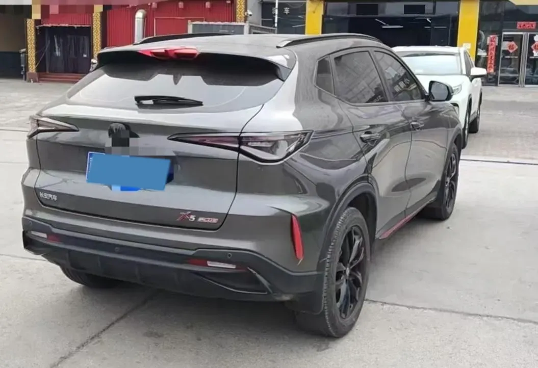 2024 ChangAn X5 PLUS 1.5T 188HP L4 7DCT,autocango,china used car exporter,china ev exporter,chinese used car exporter,chinese used ev exporter