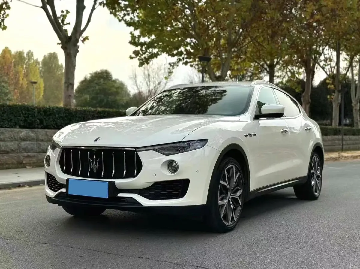 2019 Maserati Levante 3.0T 350HP V6 8AT,autocango,china used car exporter,china ev exporter,chinese used car exporter,chinese used ev exporter