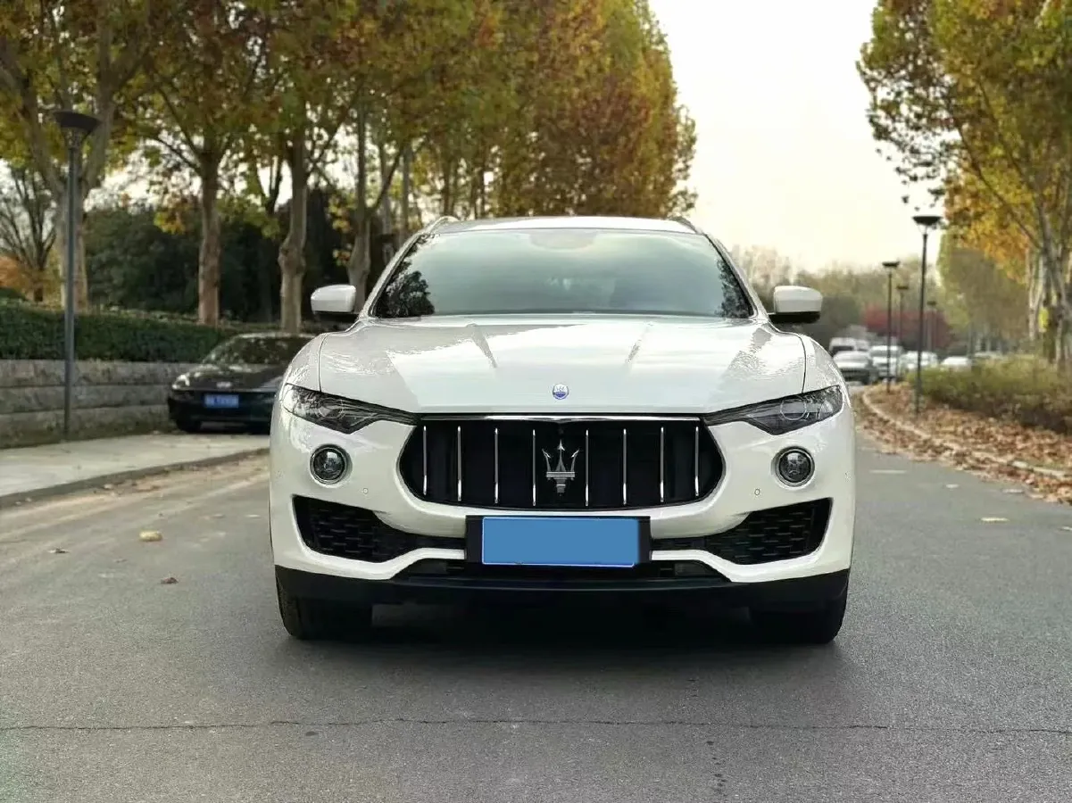 2019 Maserati Levante 3.0T 350HP V6 8AT,autocango,china used car exporter,china ev exporter,chinese used car exporter,chinese used ev exporter