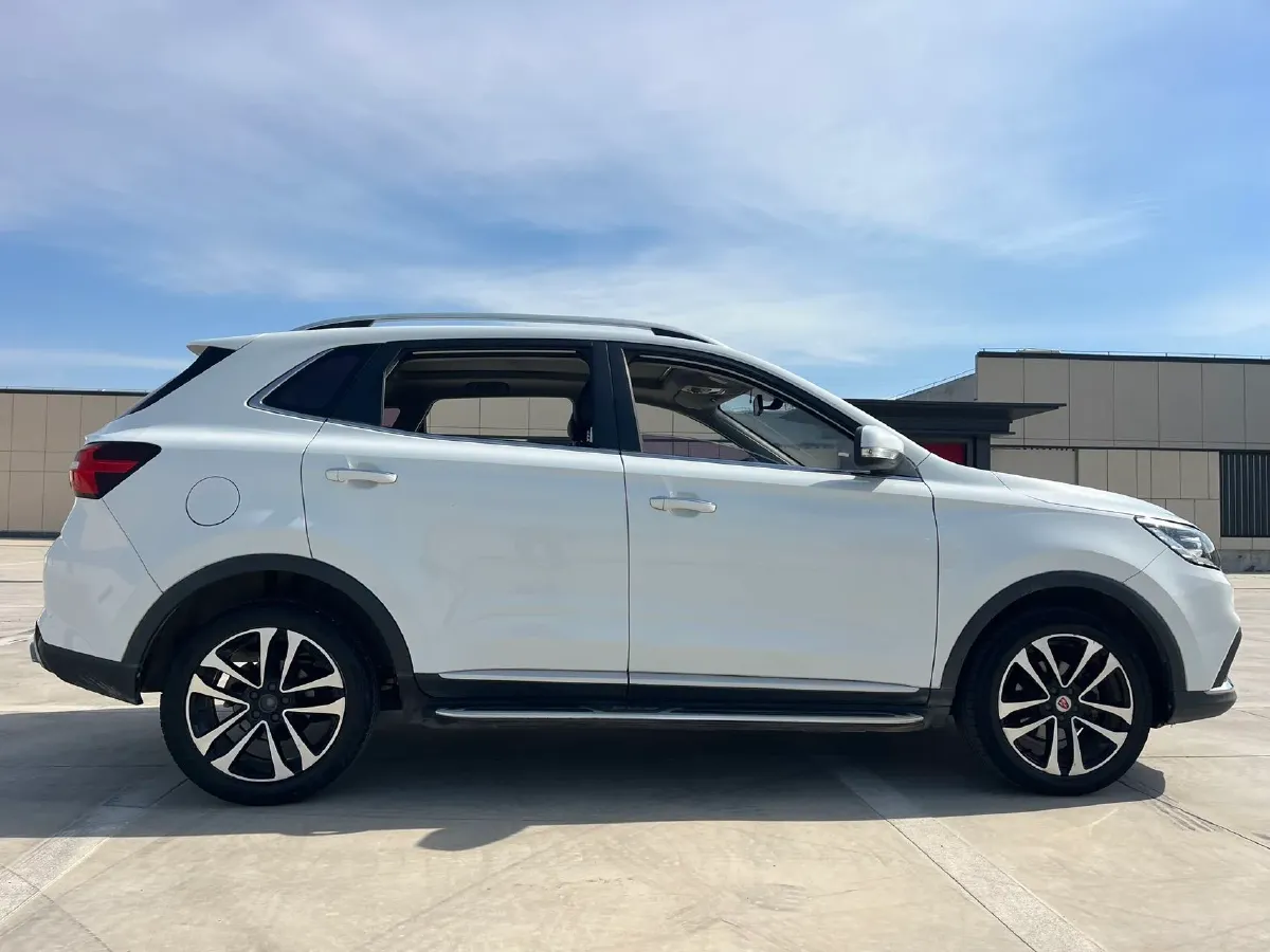 2018 Roewe RX5 1.5T 169HP L4 6MT,autocango,china used car exporter,china ev exporter,chinese used car exporter,chinese used ev exporter