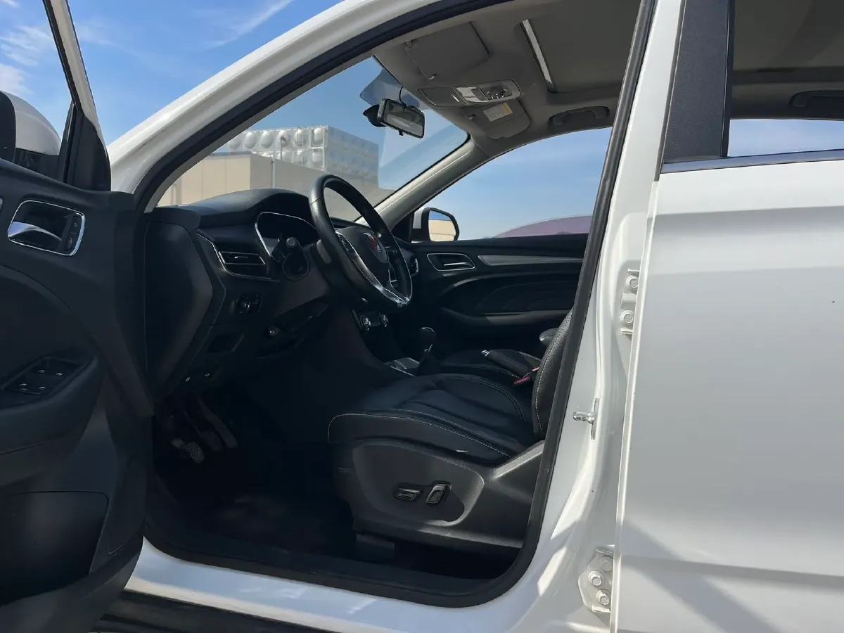 2018 Roewe RX5 1.5T 169HP L4 6MT,autocango,china used car exporter,china ev exporter,chinese used car exporter,chinese used ev exporter