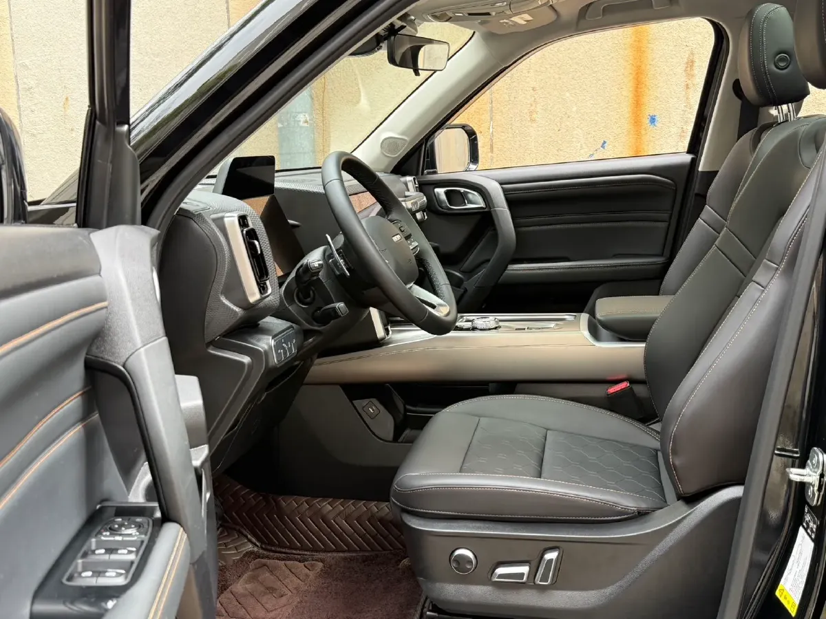 2024 Haval Dargo 1.5T 184HP L4 7DCT,autocango,china used car exporter,china ev exporter,chinese used car exporter,chinese used ev exporter