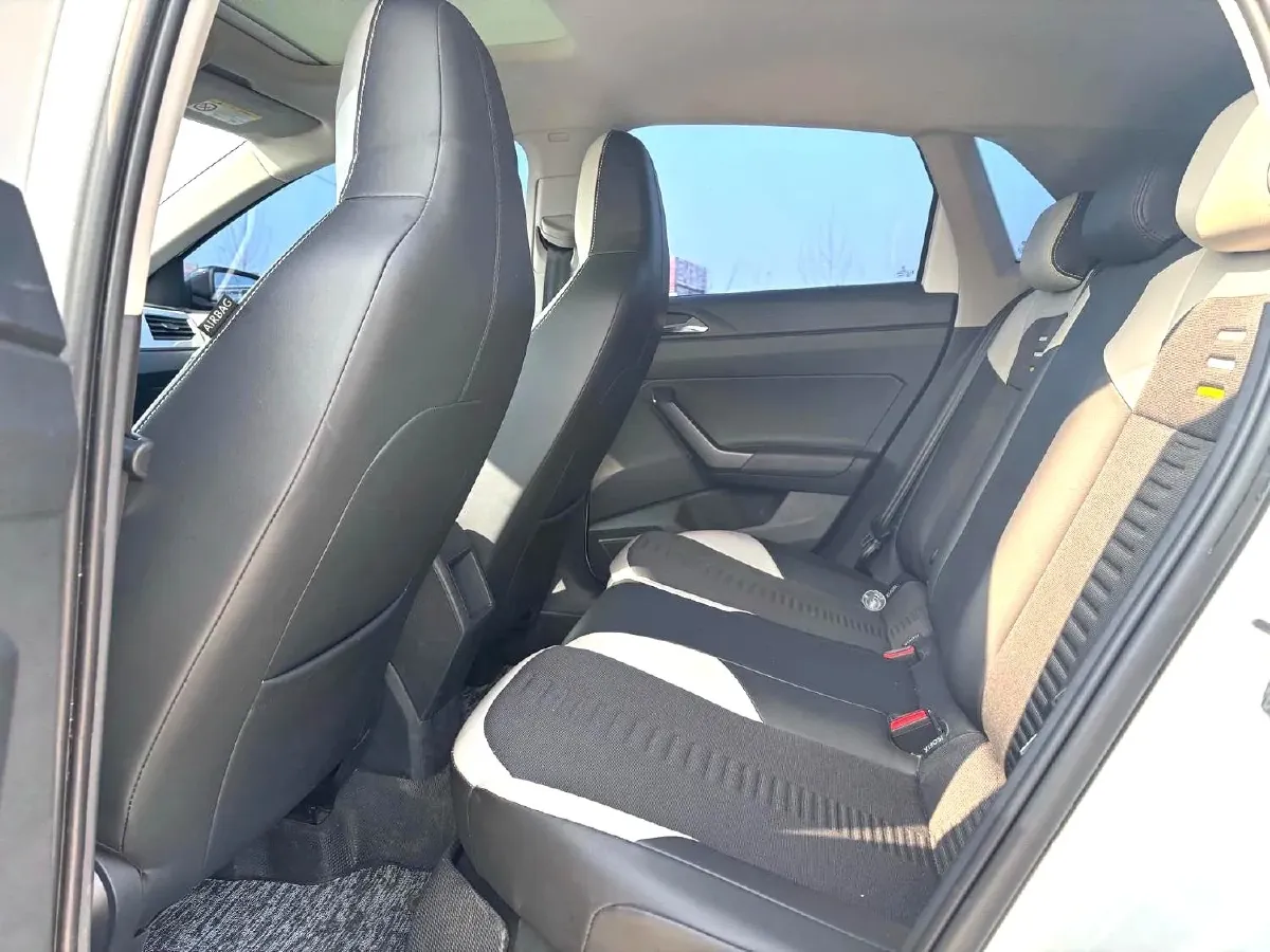 2023 Volkswagen Polo 1.5L 110HP L4 6AT,autocango,china used car exporter,china ev exporter,chinese used car exporter,chinese used ev exporter