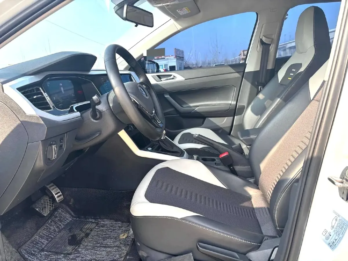 2023 Volkswagen Polo 1.5L 110HP L4 6AT,autocango,china used car exporter,china ev exporter,chinese used car exporter,chinese used ev exporter