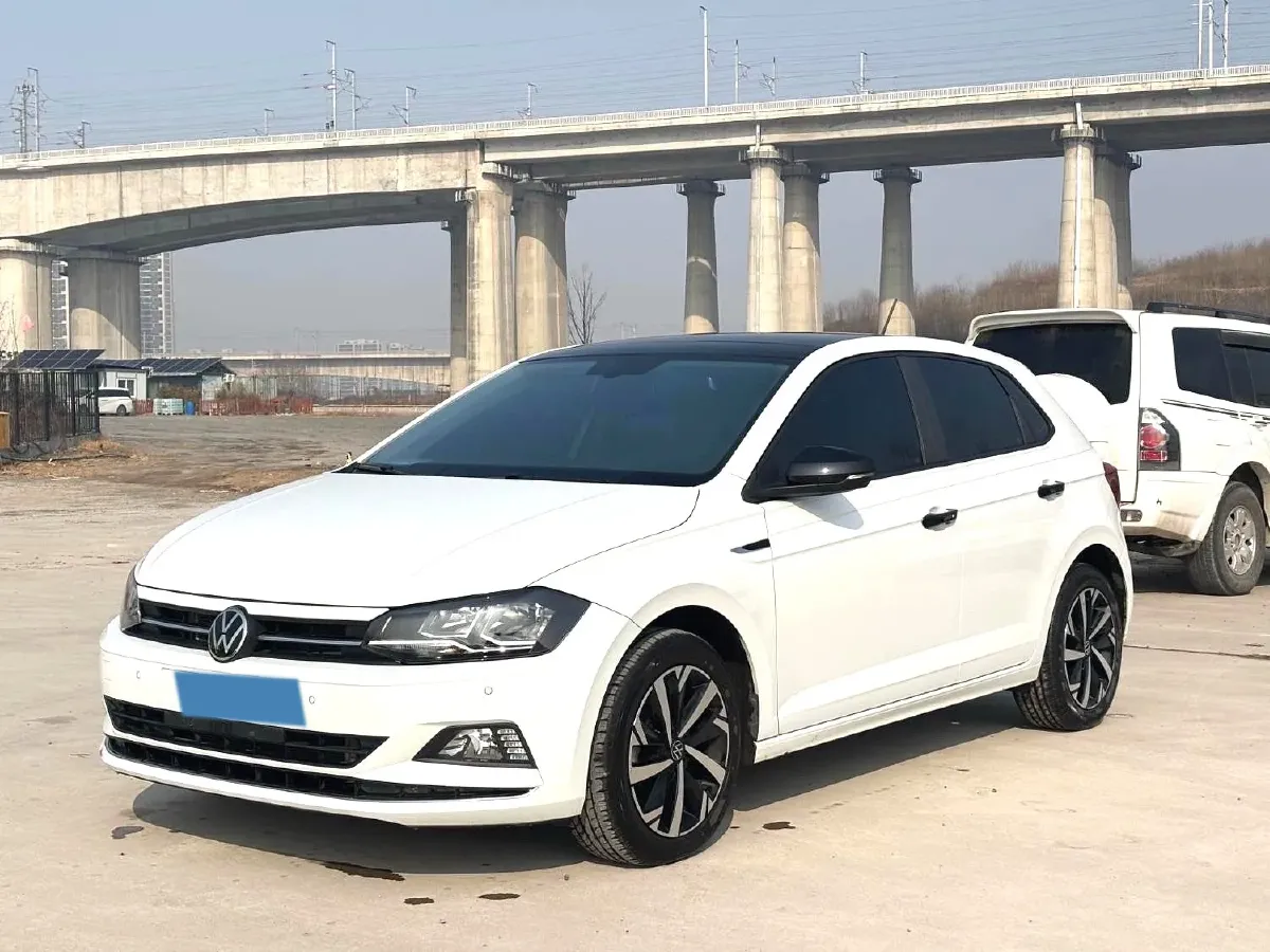 2023 Volkswagen Polo 1.5L 110HP L4 6AT,autocango,china used car exporter,china ev exporter,chinese used car exporter,chinese used ev exporter