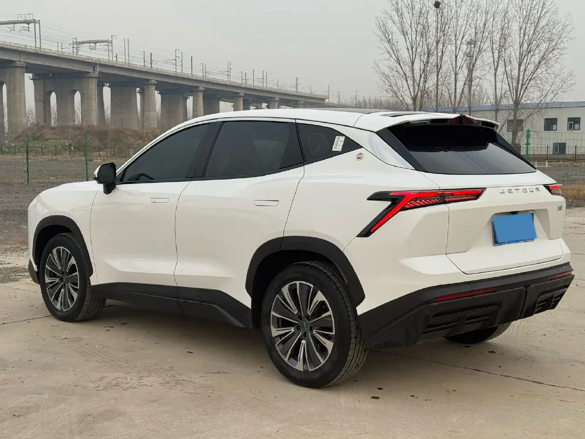 2022 Jetour DASHING 1.6T 197HP L4 7DCT,autocango,china used car exporter,china ev exporter,chinese used car exporter,chinese used ev exporter