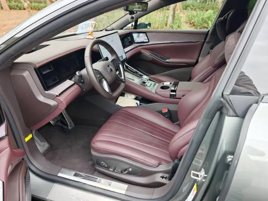 2024 Denza DenzaZ9GT 2.0T 207HP L4 E-CVT PHEV 38.5KWH,autocango,china used car exporter,china ev exporter,chinese used car exporter,chinese used ev exporter